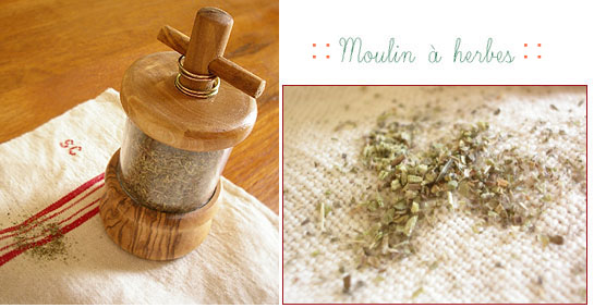 Olive Wood Herb Mill - Click Image to Close